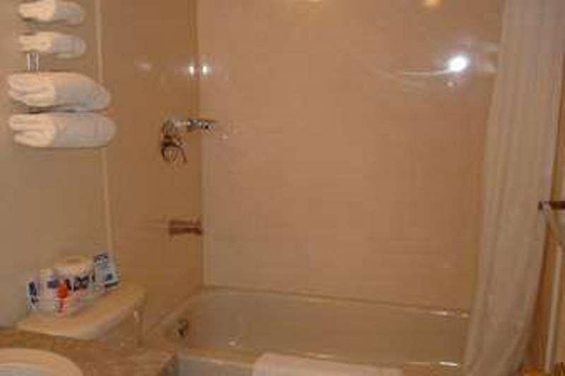 Knights Inn Fort Erie Ruang foto