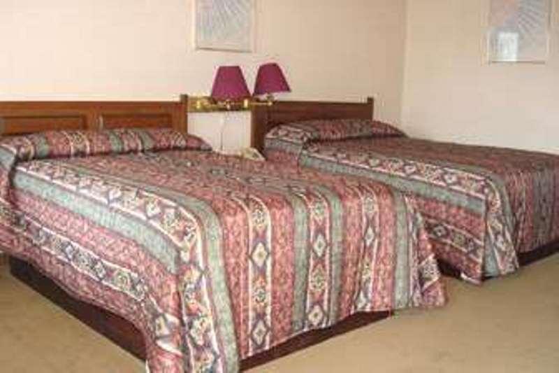 Knights Inn Fort Erie Bagian luar foto