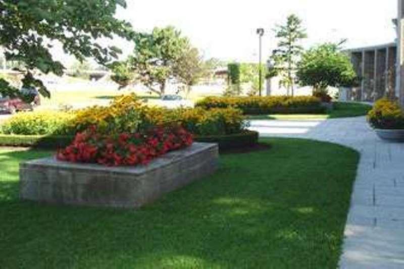 Knights Inn Fort Erie Bagian luar foto